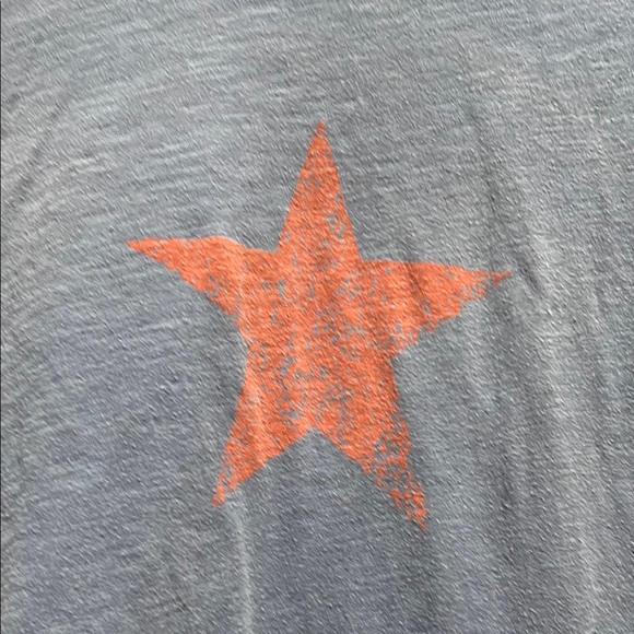 Magnolia Pearl Blue and Purple Long Sleeve Tee with Red Star - Picture 2 of 6